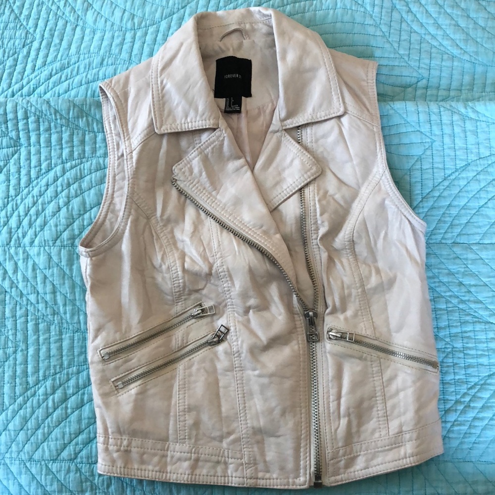 Forever 21 size 4 cream leather vest/jacket